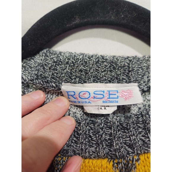 80's ROSE Acrylic Dancing Elephants & Hearts Chunky Knit Acrylic Sweater Medium - Picture 5 of 8